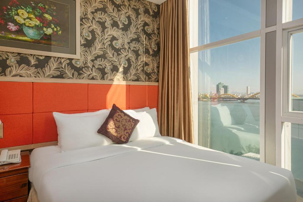 Khách Sạn Sun River