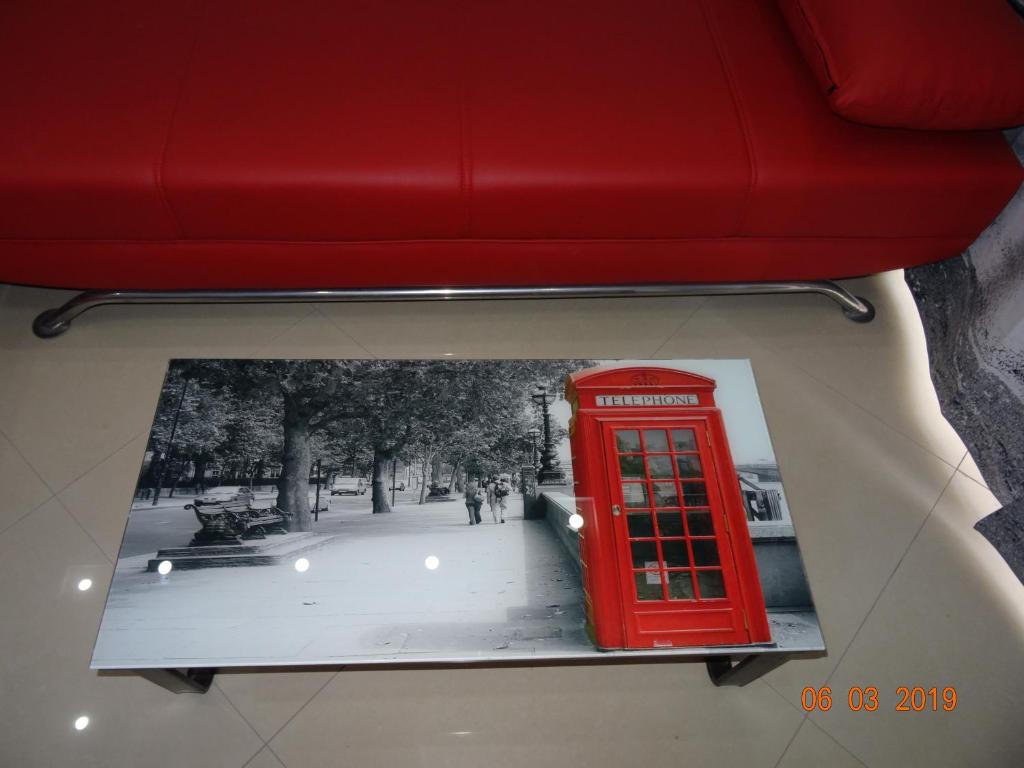 Milana's Deluxe with big patio and pool photo 4