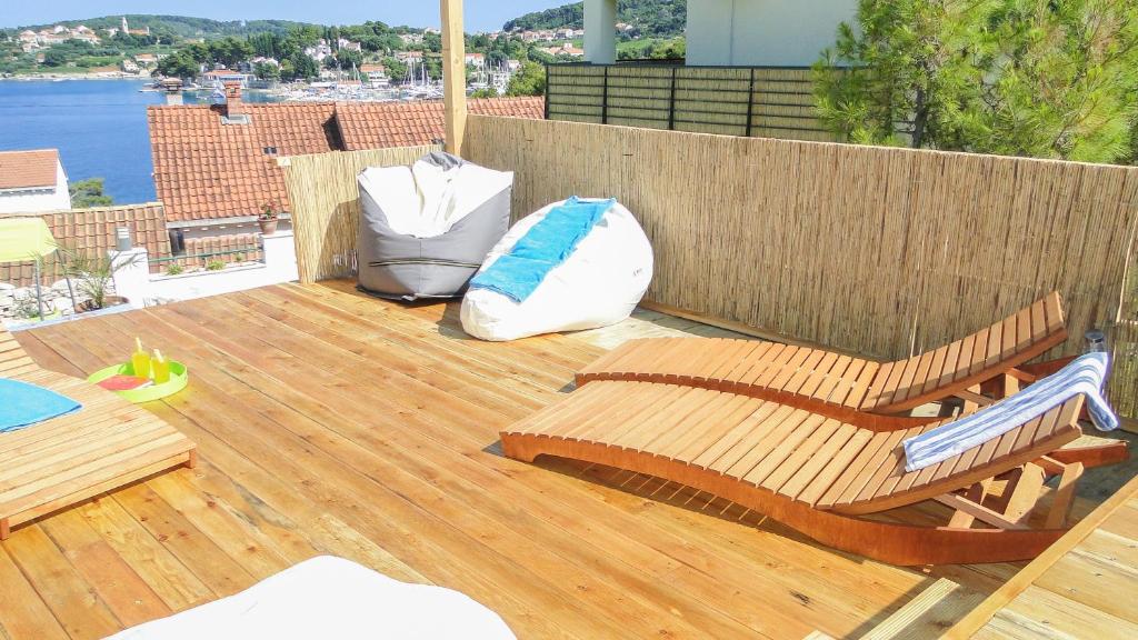 Eco Sunshine Apartments Lumbarda photo 3