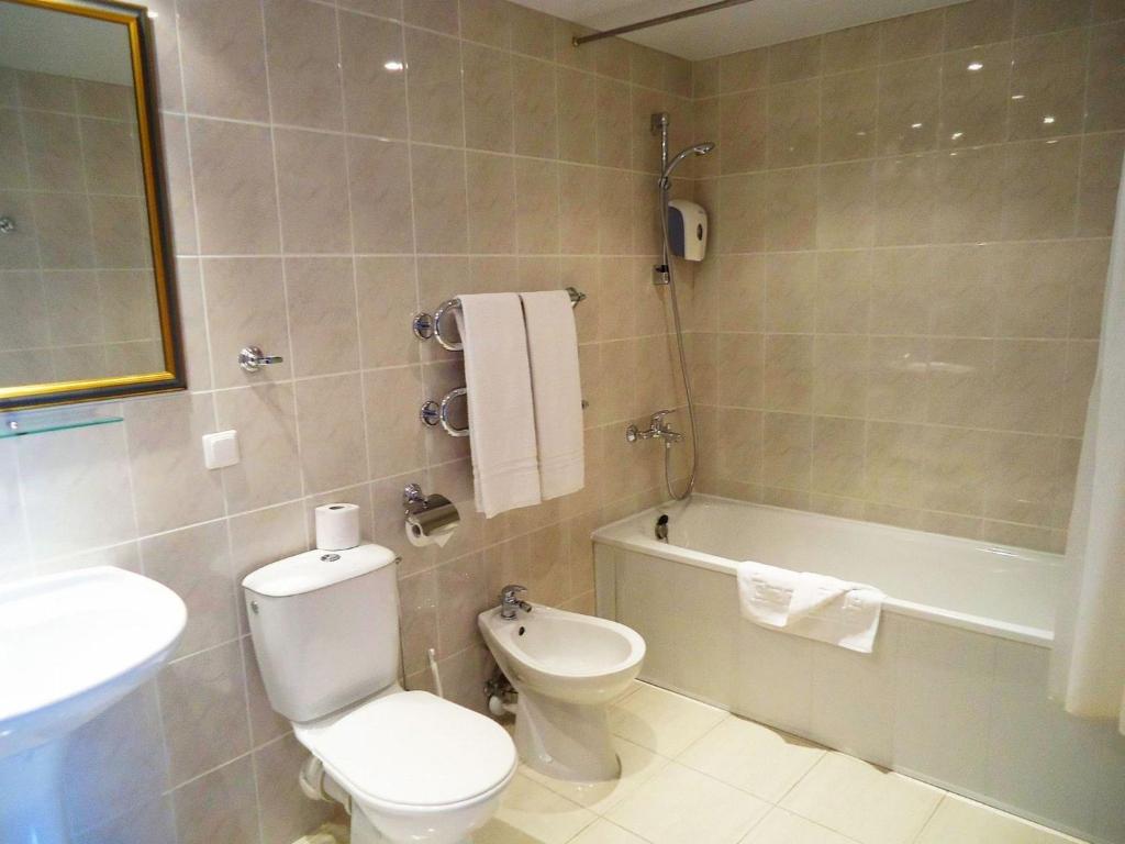 Сьюит (Двухместный номер Делюкс с 1 кроватью), Karolina Park Hotel
