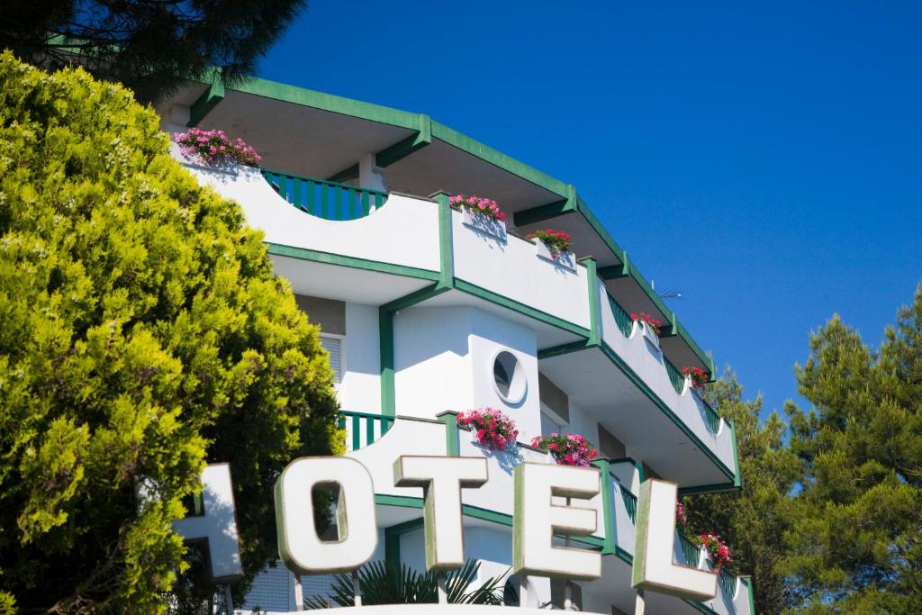 Hotel K2 photo 2