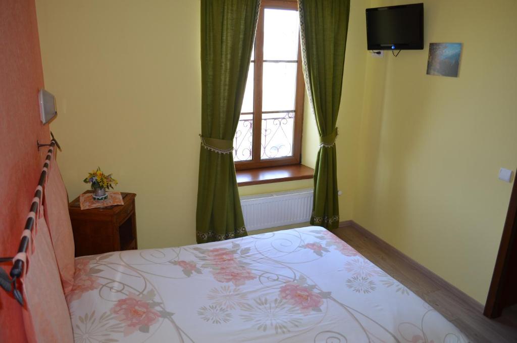 Logis Hotel Les Vosges photo 4