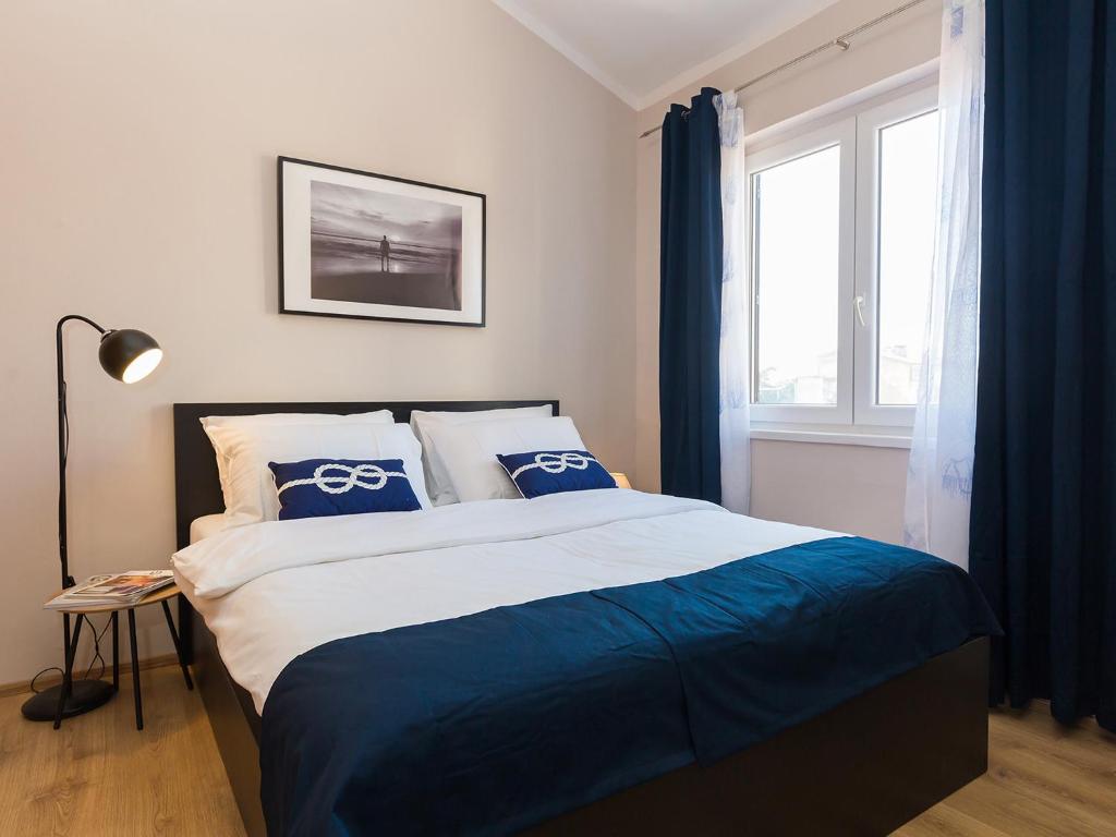 New City Center Design Apartment photo 1