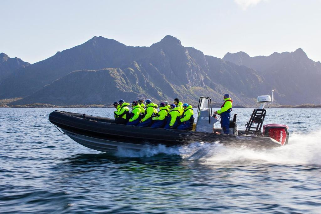 Fast Hotel Lofoten photo 4