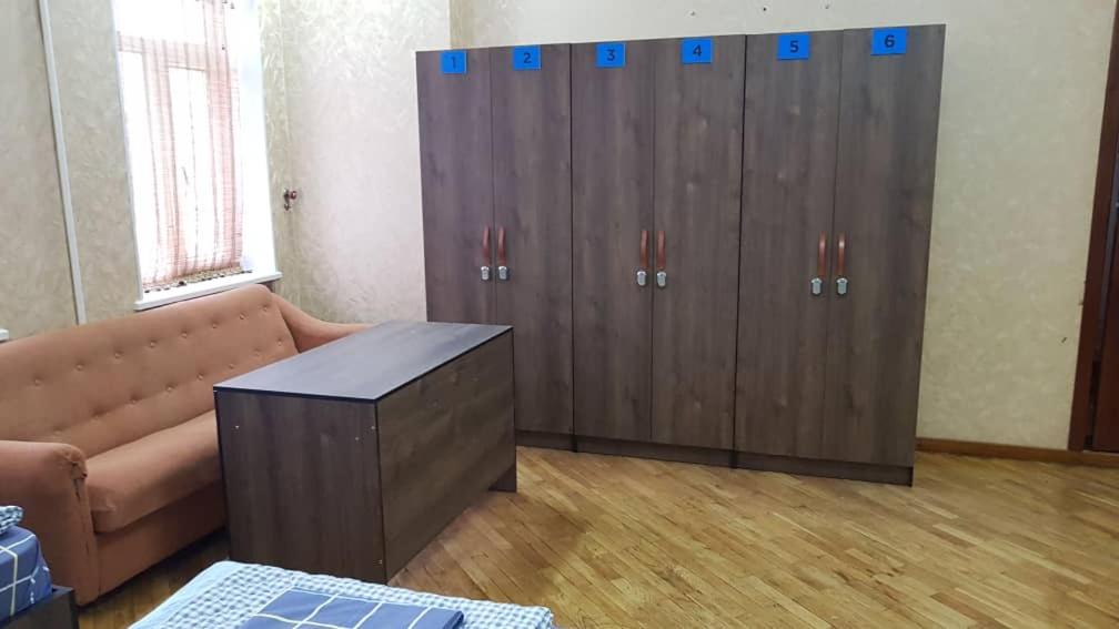 Номер (Кровать в общем 6-местном номере), Yellow Hostel Dushanbe