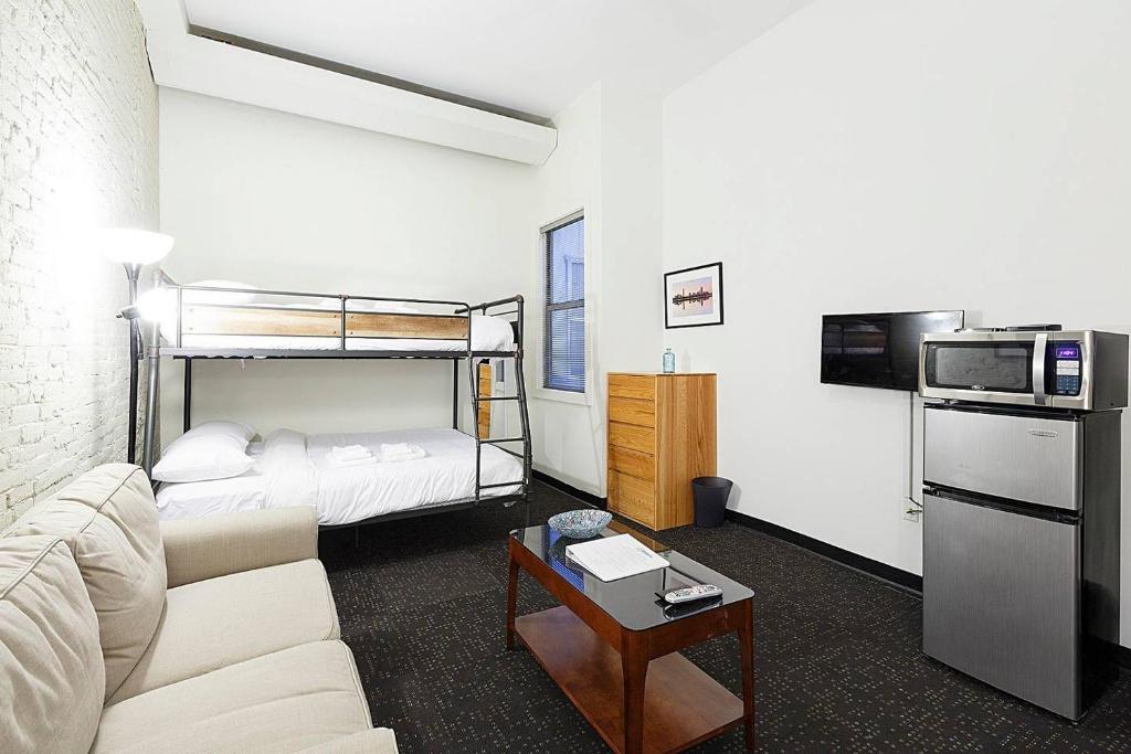 Temple Place Suites 2+3 image