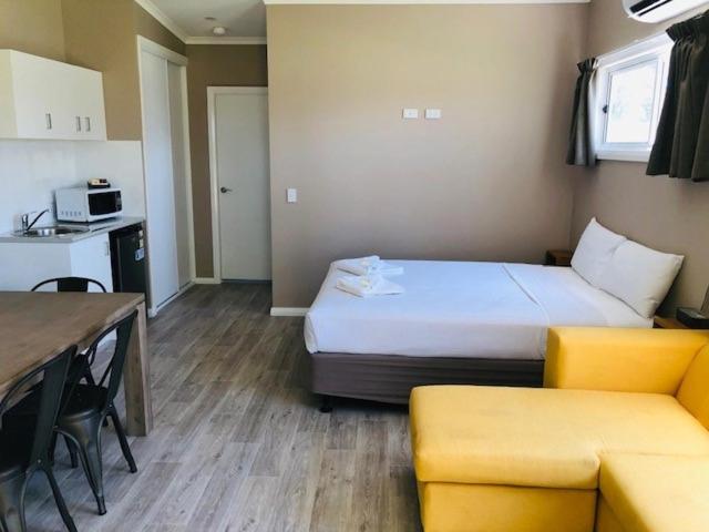 Huskisson Beach Resort photo 1