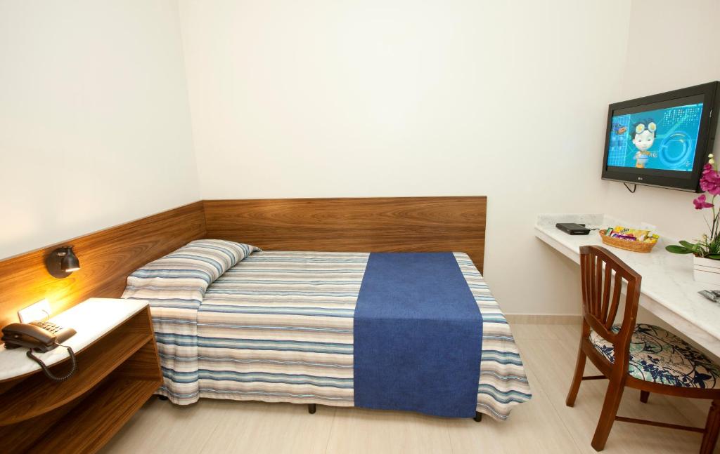 Hotel Colonial Plaza photo 1