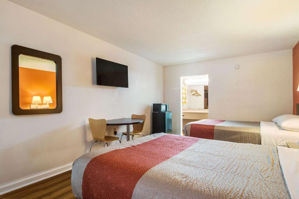 Motel 6-Warner Robins, GA photo 4