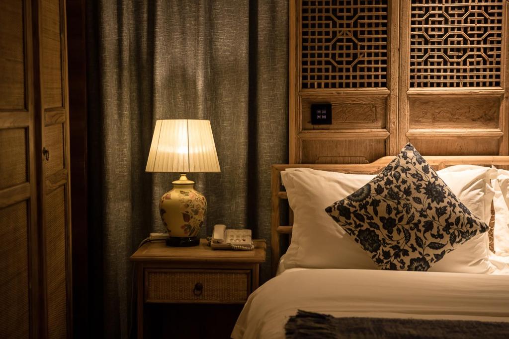 Двухместный (Двухместный номер с 1 кроватью и ванной), Chuan Jia Courtyard Hotel