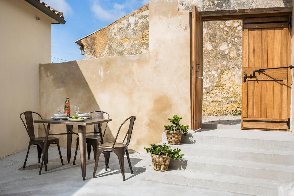 Villa Daniela - Saint Nikolas Retreat photo 3