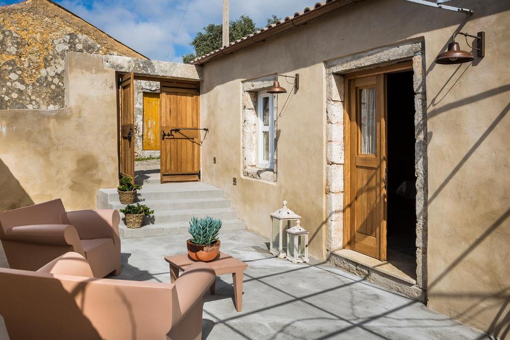 Villa Daniela - Saint Nikolas Retreat photo 1
