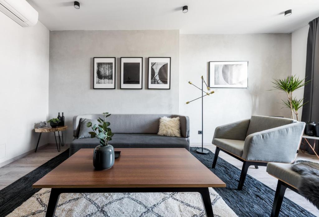 Апартаменты (Апартаменты), Apartmánový dům U Tomana