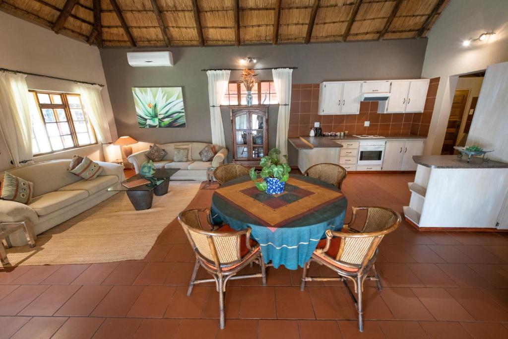 Blyde River Canyon Lodge - Tap to explore photos