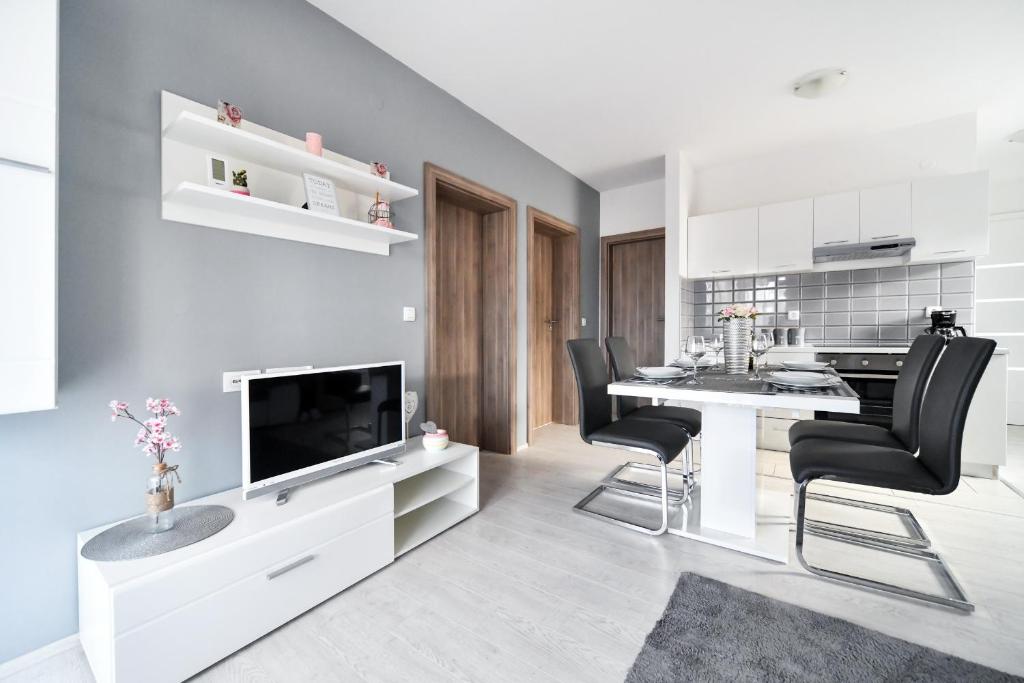 Deluxe Apartments Franić photo 2