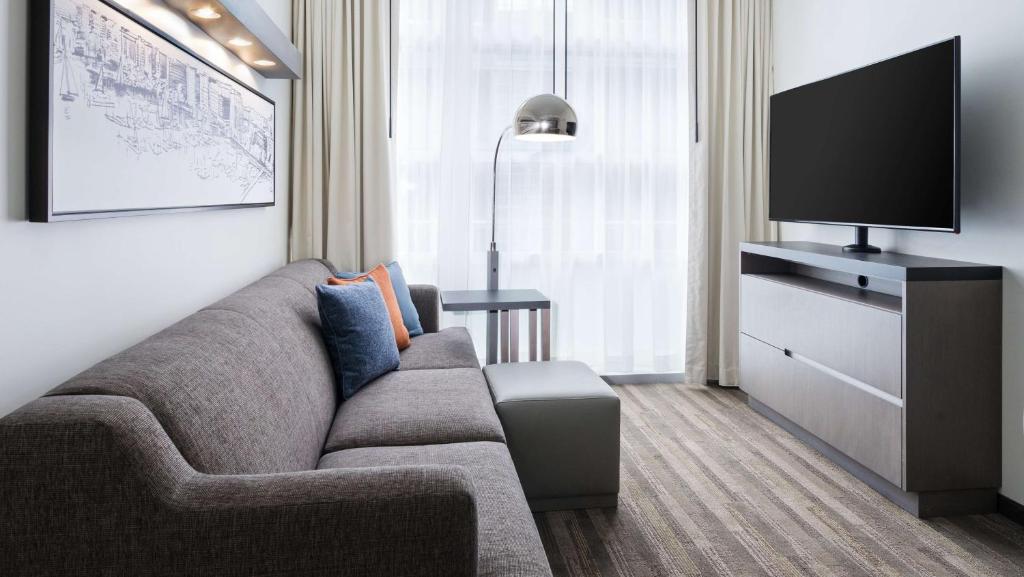 Сьюит (Семейный люкс), Hyatt House Washington DC/The Wharf