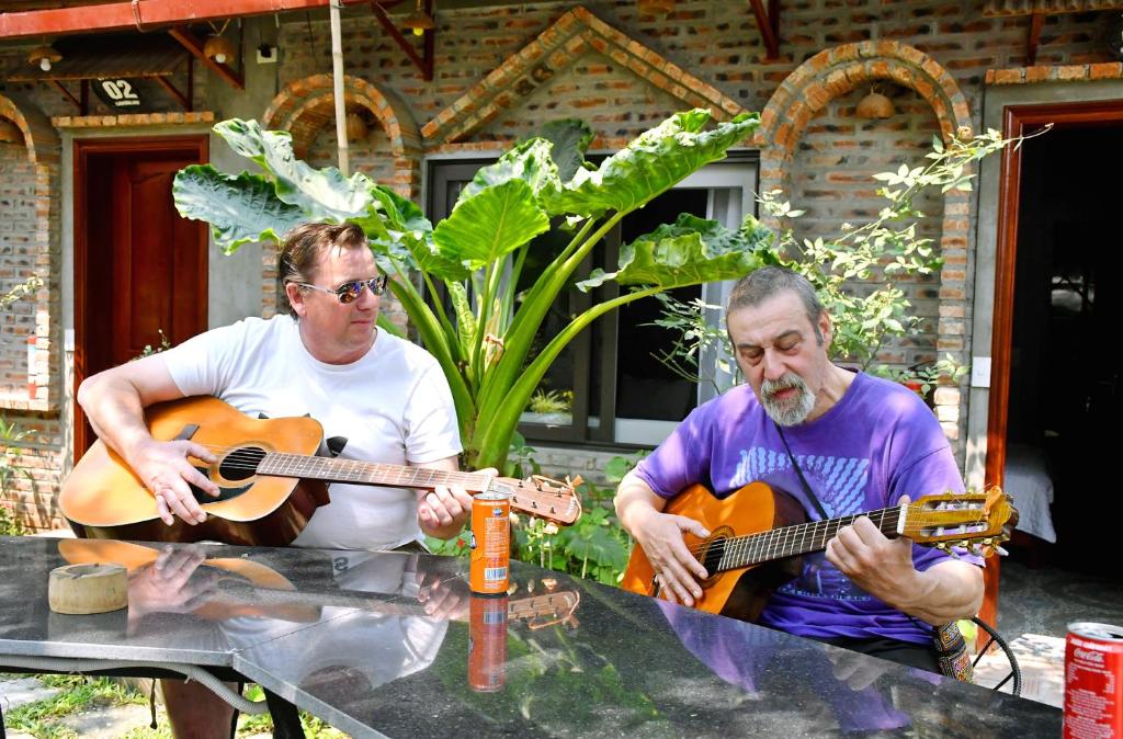 Anh Tuan Tam Coc Old Space Bungalow