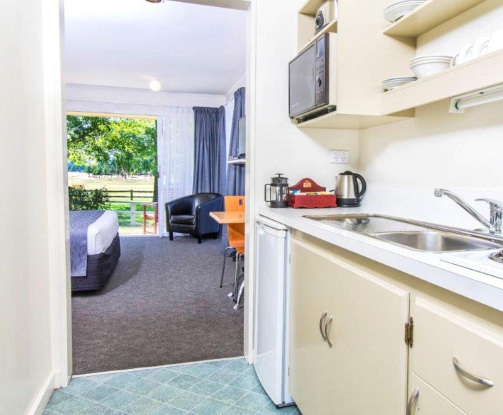 Lake Dunstan Motel photo 4