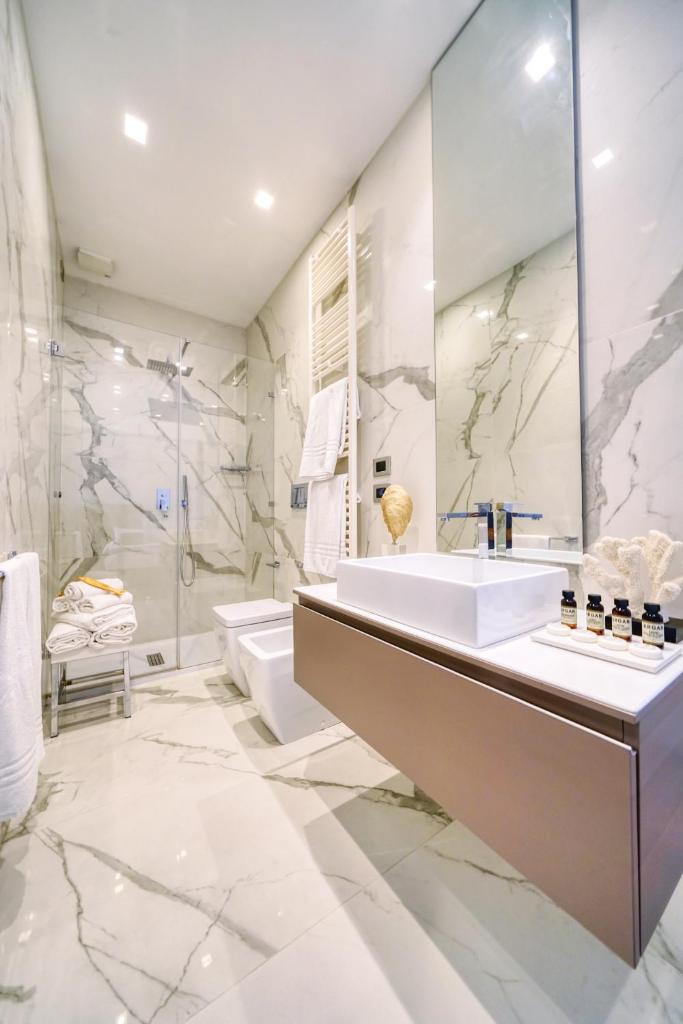 Via Chiodo Luxury Rooms photo 4