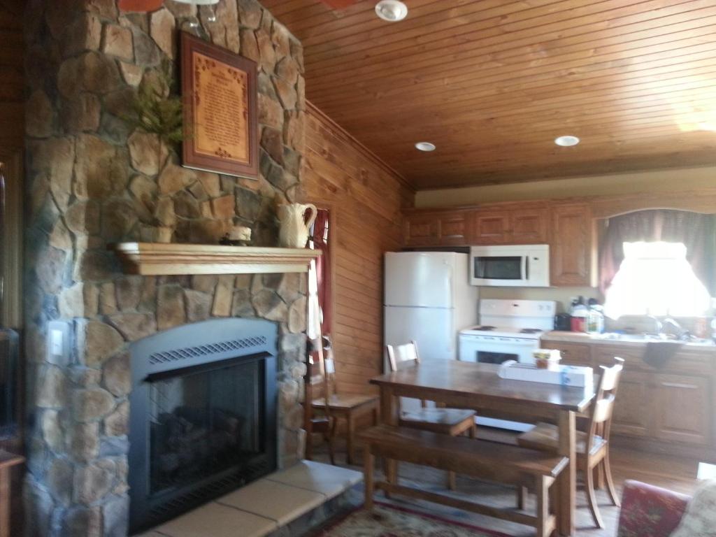 Amish Blessings Cabins photo 1