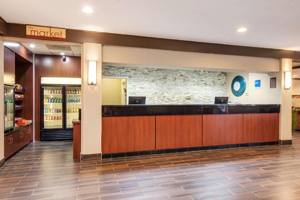 Comfort Inn Roswell-Dunwoody photo 1