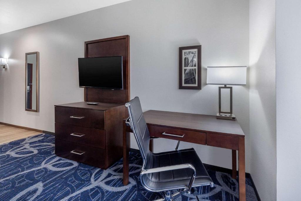 Comfort Inn & Suites Oklahoma City photo 4