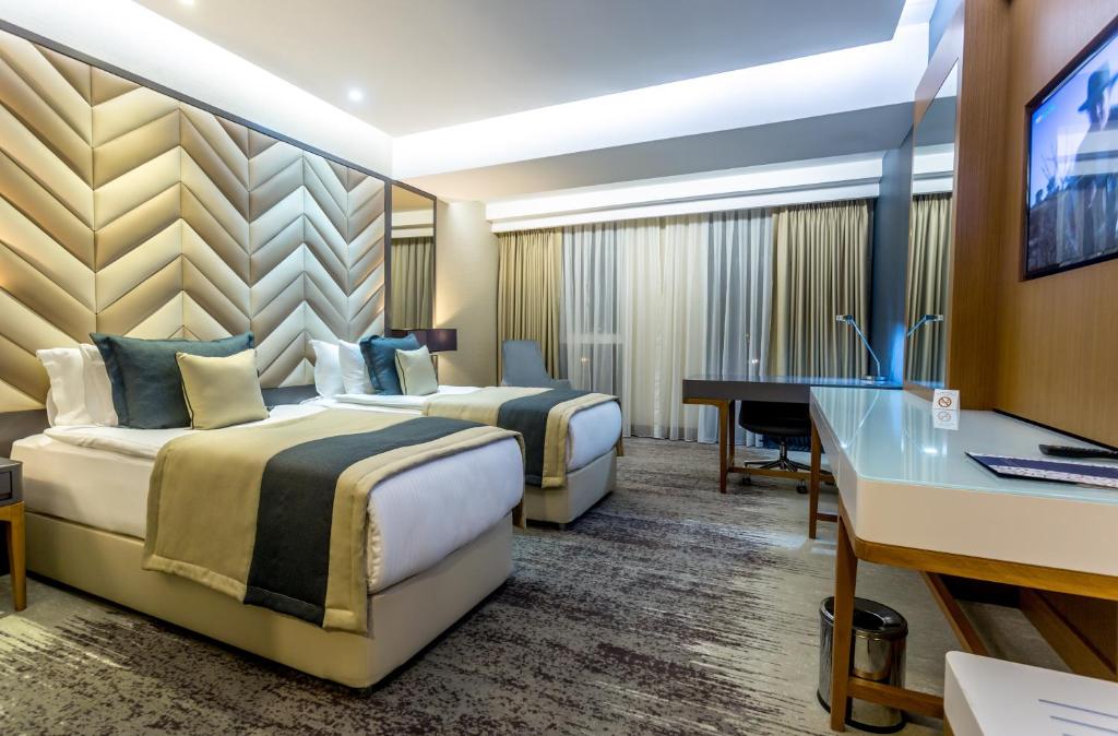 Willmont Hotel photo 1