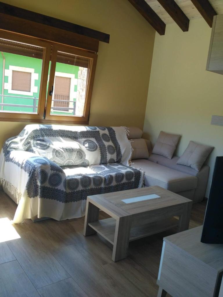 APARTAMENTOS CAMINO SANTO TORIBIO photo 4