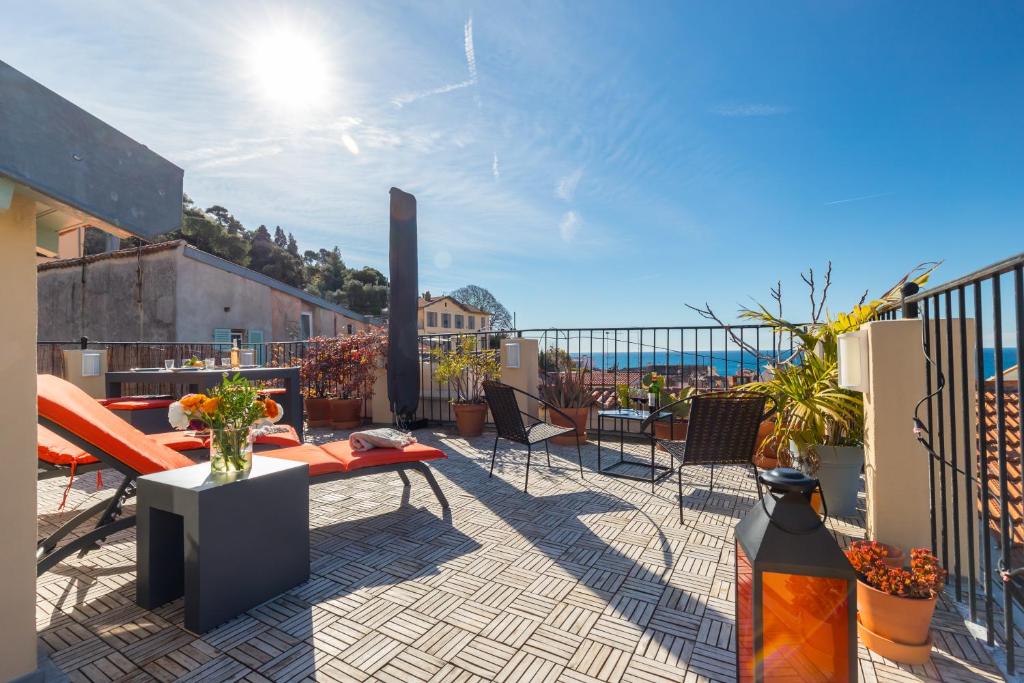 Le Château - THE MOST BEAUTIFUL SIGHT IN OLD TOWN, private terrace photo 2