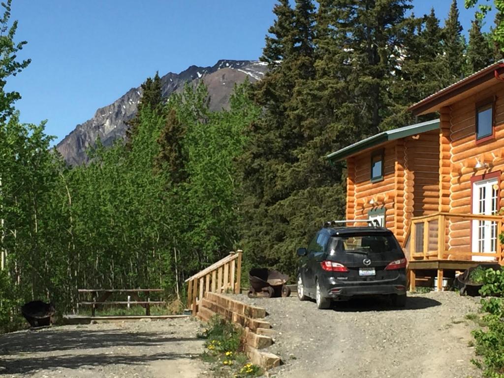 Cabins Over Crag Lake photo 3