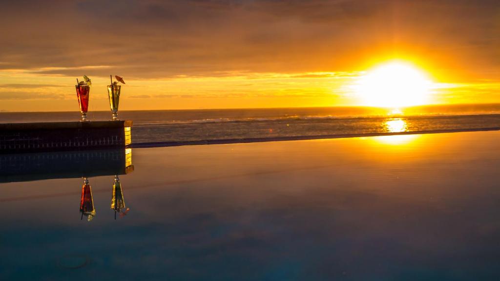 Manuia Beach Resort photo 4