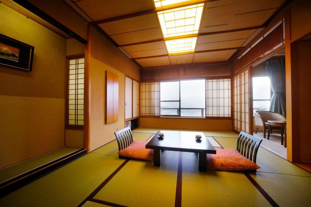 Shintomi-tei photo 2