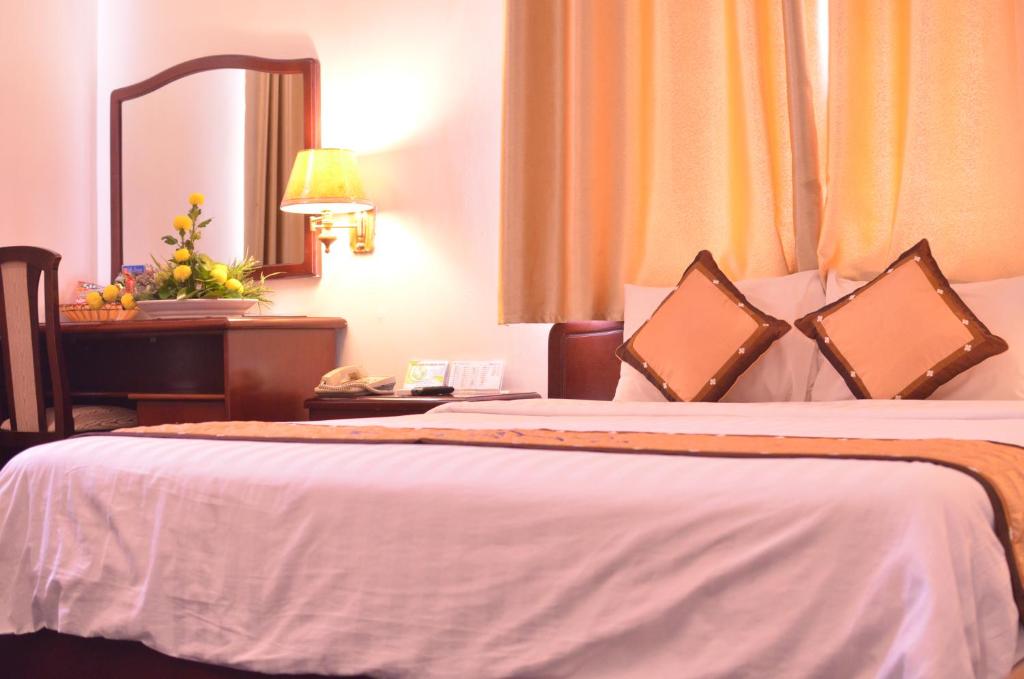 Двухместный (Двухместный номер с 1 кроватью), Saigontourane Hotel