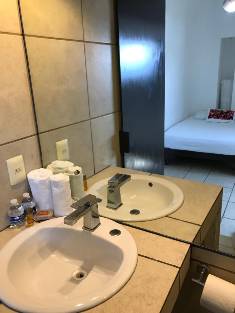 Hotel Maya Rue photo 1