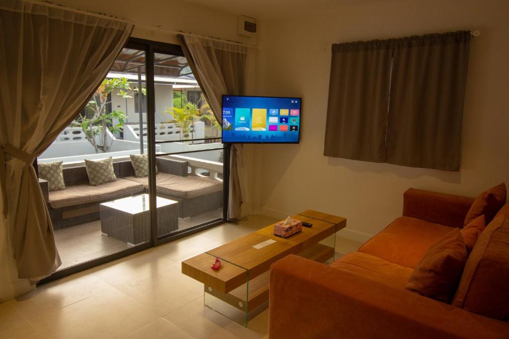 Aussieland Bungalows Room Type - Two-Bedroom Bungalow Number 12