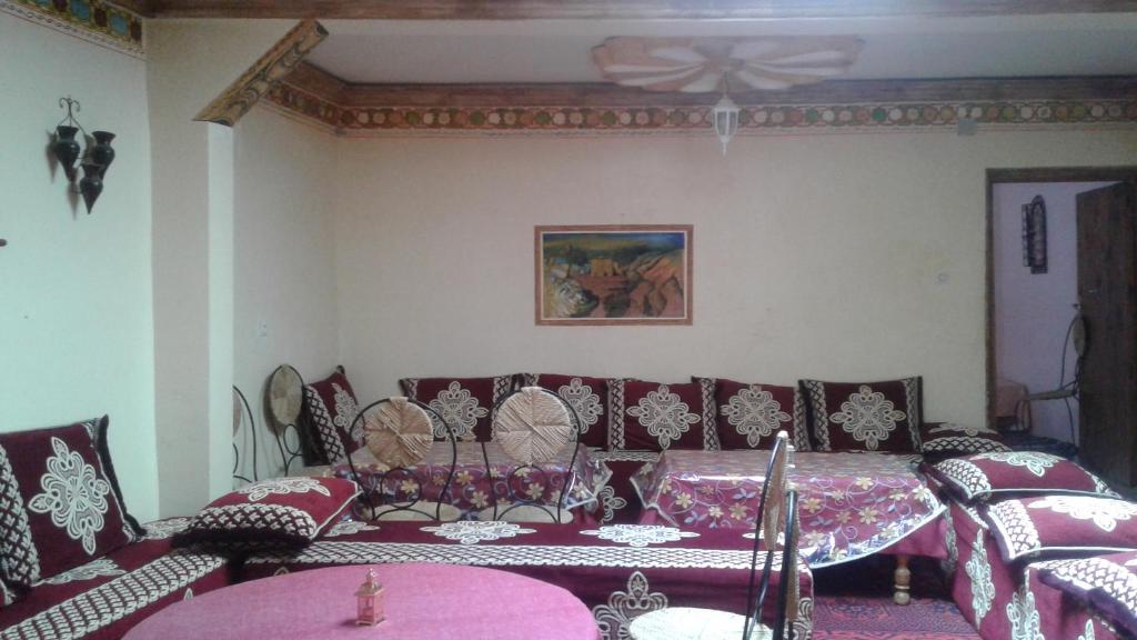 Kasbah Ait Bouguemez photo 3