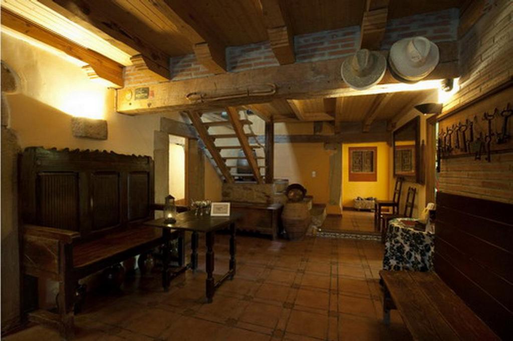 Posada Real La Vieja Chimenea-Spa photo 2