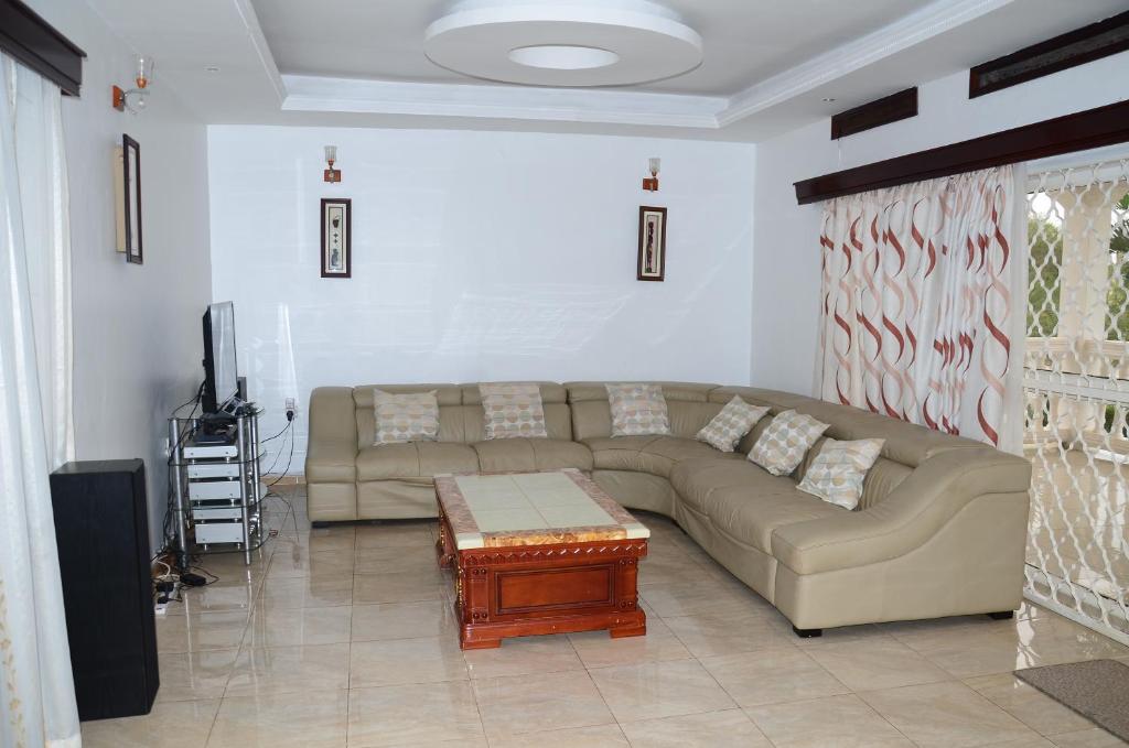 Muyenga Luxury Vacation Home photo 2