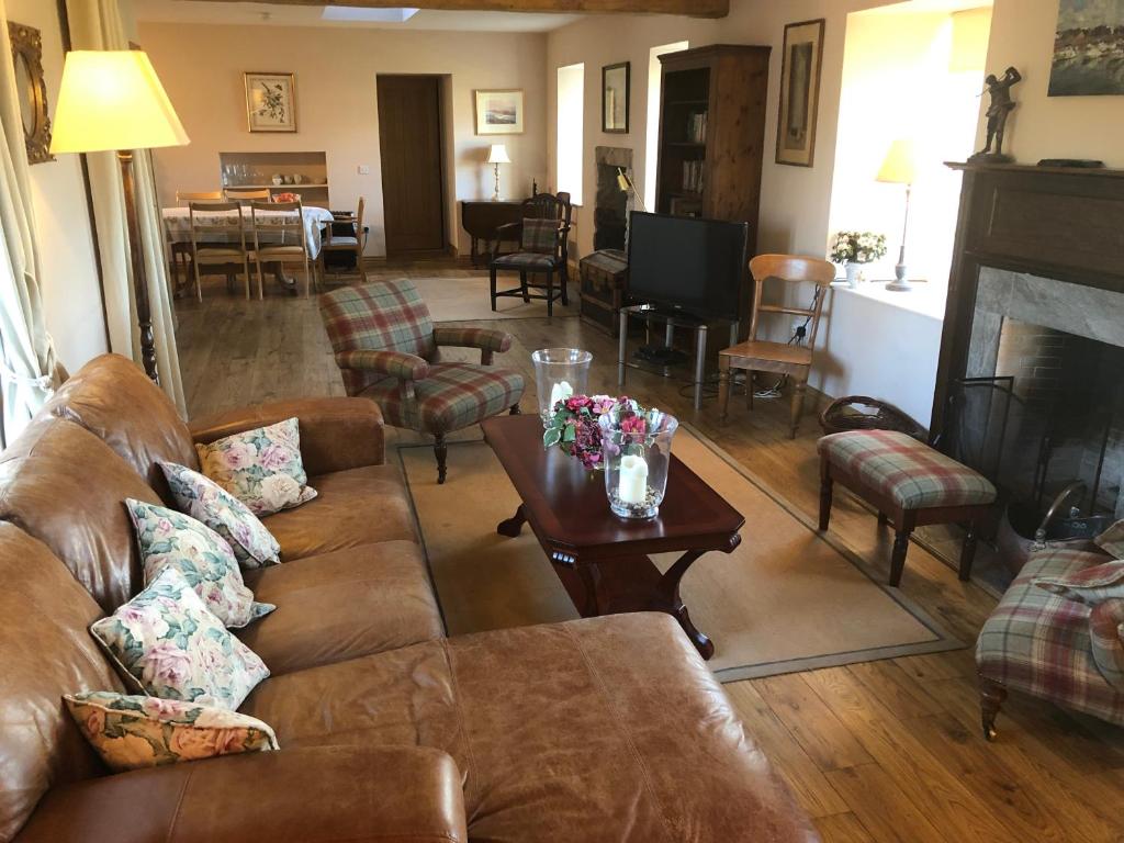 Luffness Castle Cottage photo 1