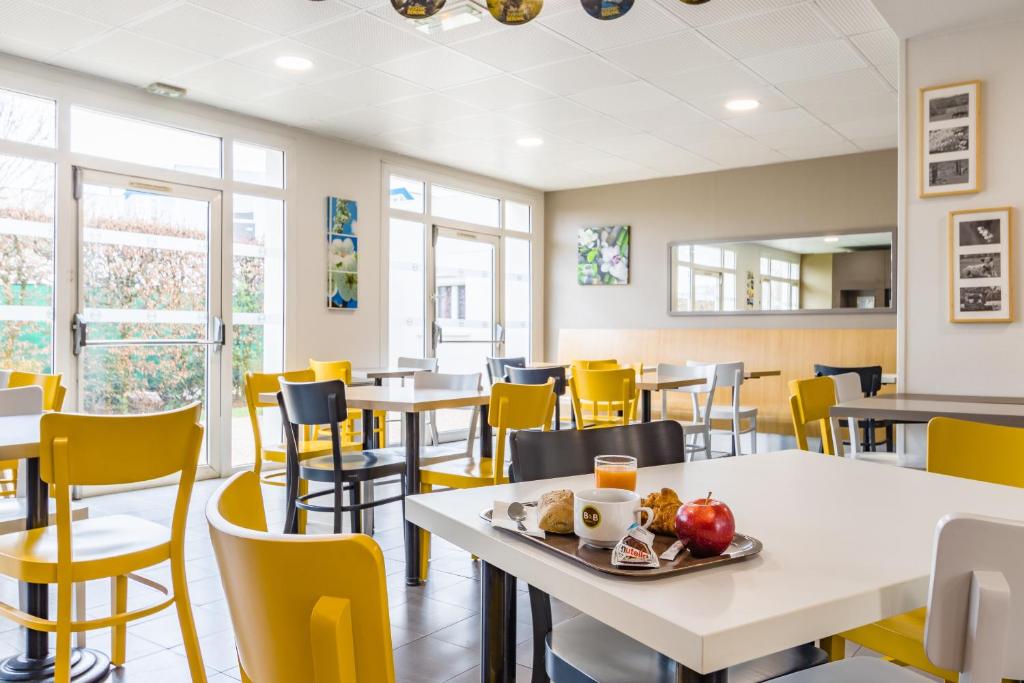 B&B HOTEL Tours Parc Expo St-Avertin photo 4