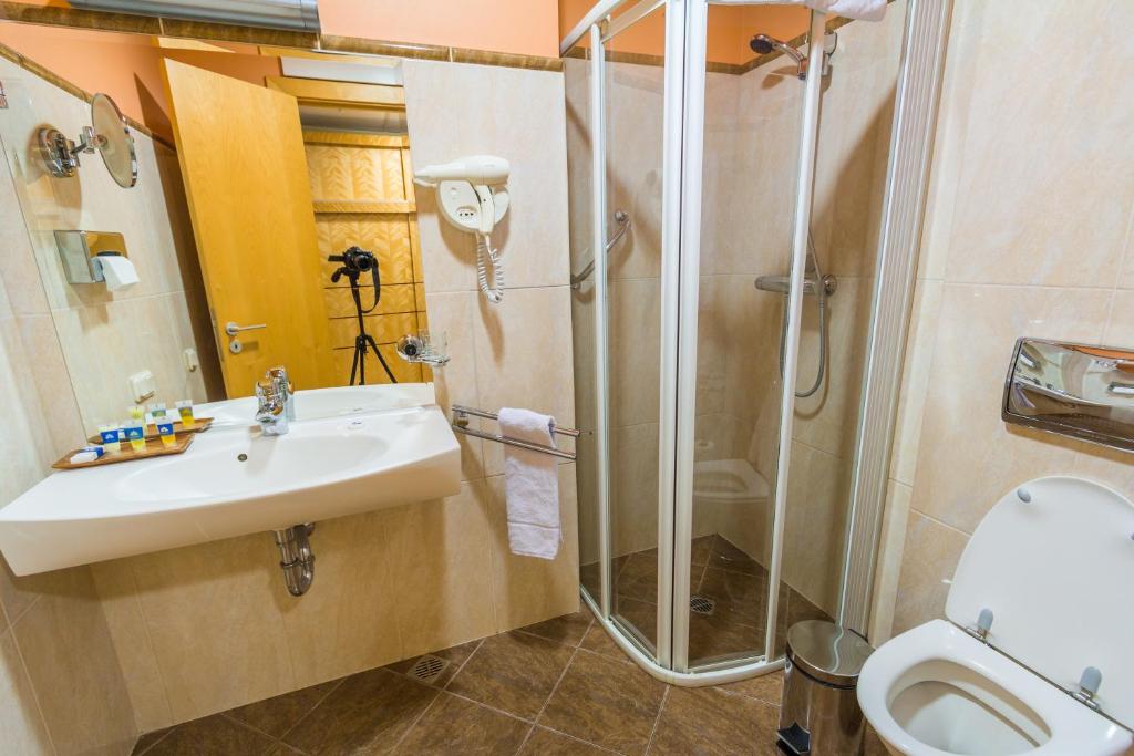 Одноместный (Классический одноместный номер), Royal Square Hotel & Suites