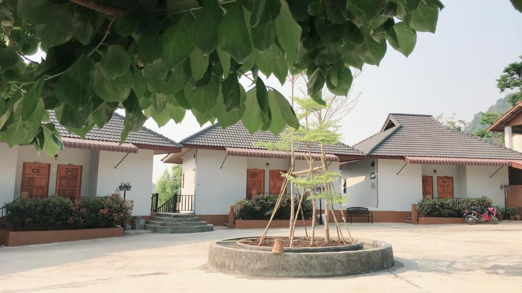 Thai Tea Garden Home photo 3