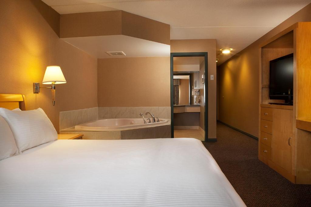 Ramada Plaza by Wyndham Prince George photo 3