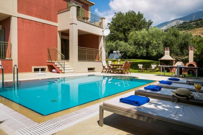 Thelxis Villa photo 4