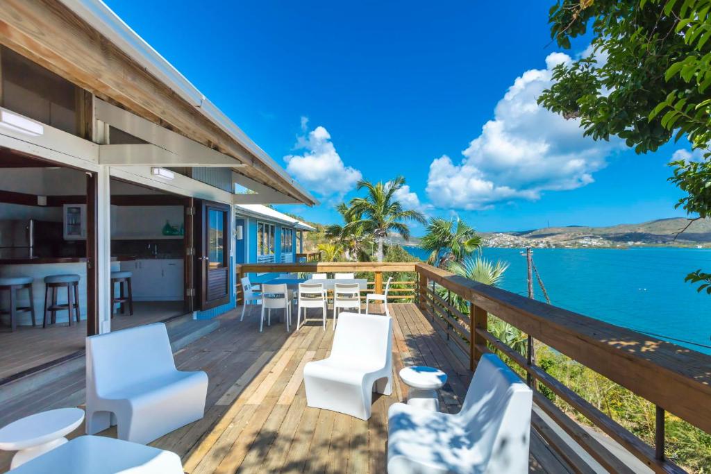 Oceania Villas photo 1