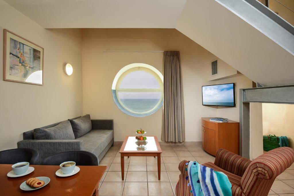 Arena Hotel by the Beach photo 3