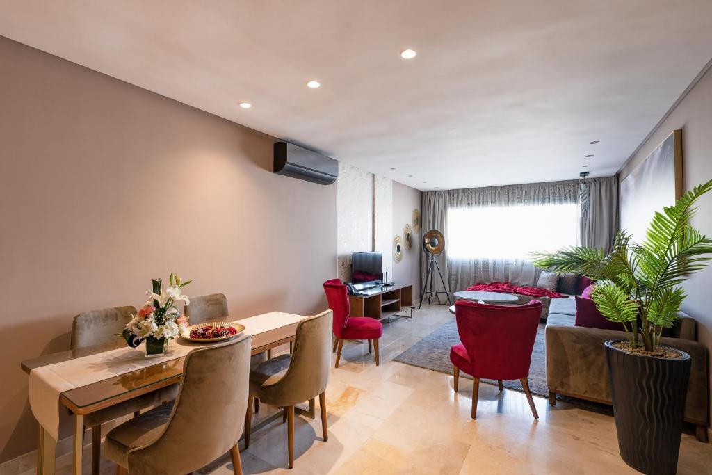 Сьюит (Привилегированный люкс), Avenue Suites