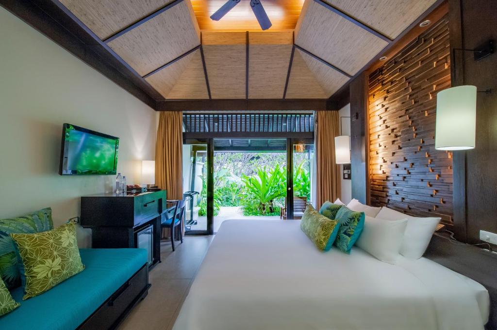 Impiana Resort Patong Room Type - Superior Garden