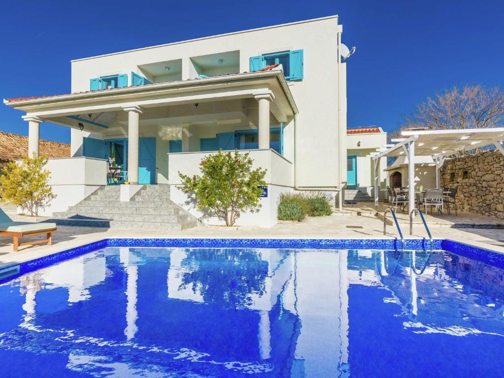 Charming villa with private, heatable pool, wellness & spa area, nice terrace photo 3