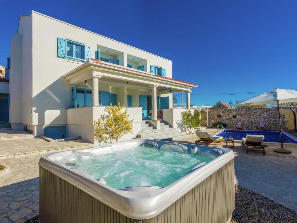 Charming villa with private, heatable pool, wellness & spa area, nice terrace photo 2